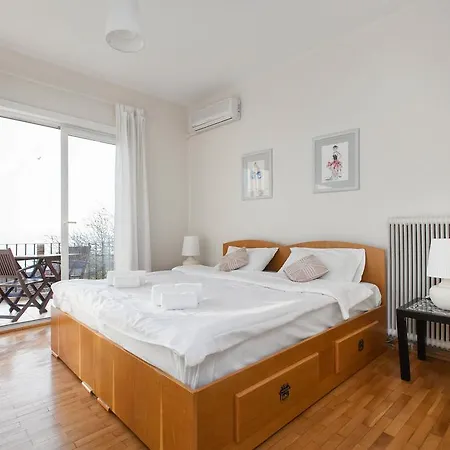 Tarus Bosphorus Apartament *