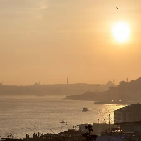 Tarus Bosphorus Apartment *